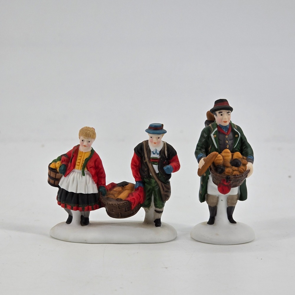 Dept 56 Buying Baker's Bread Heritage Village Set 2 Porcelain Figurines 5619-7
